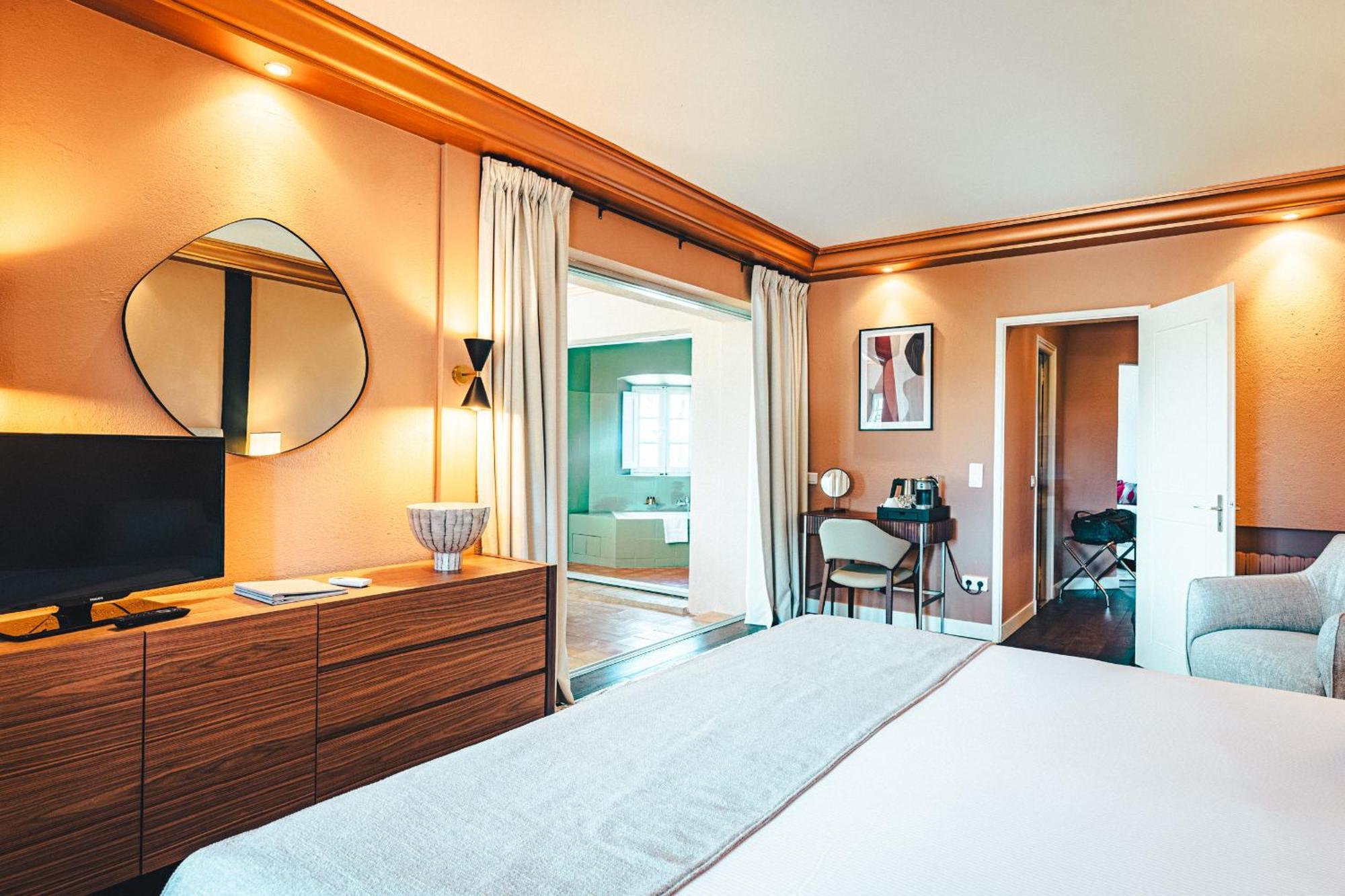 Hotel La Mandarine Сен-Тропе Экстерьер фото